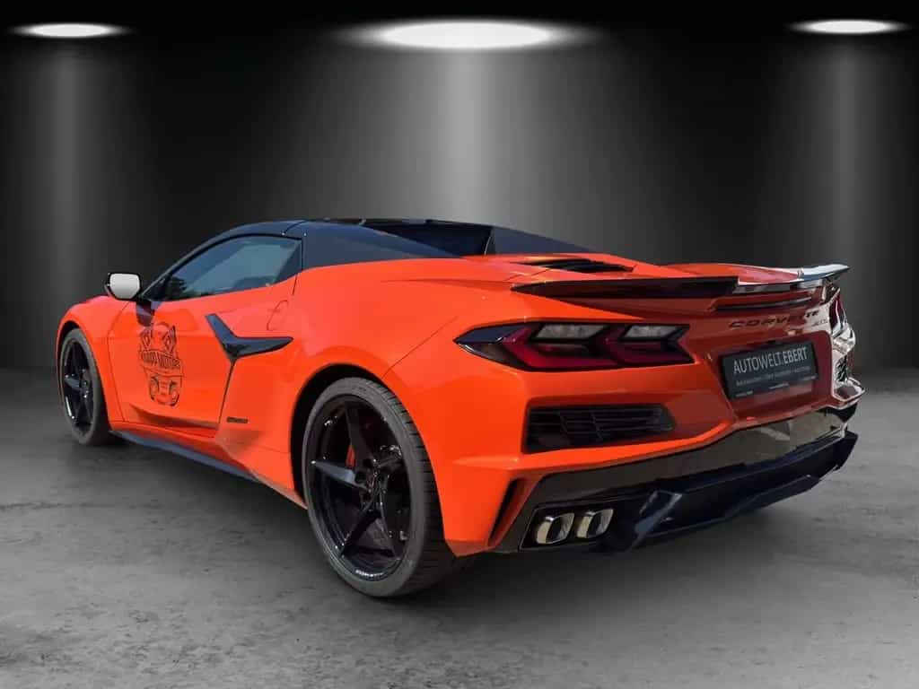 Corvette C8 E-Ray 6.2 V8 3LT CARBON INTERIOR/STEALTH/LIFT 08/2025-photo-2