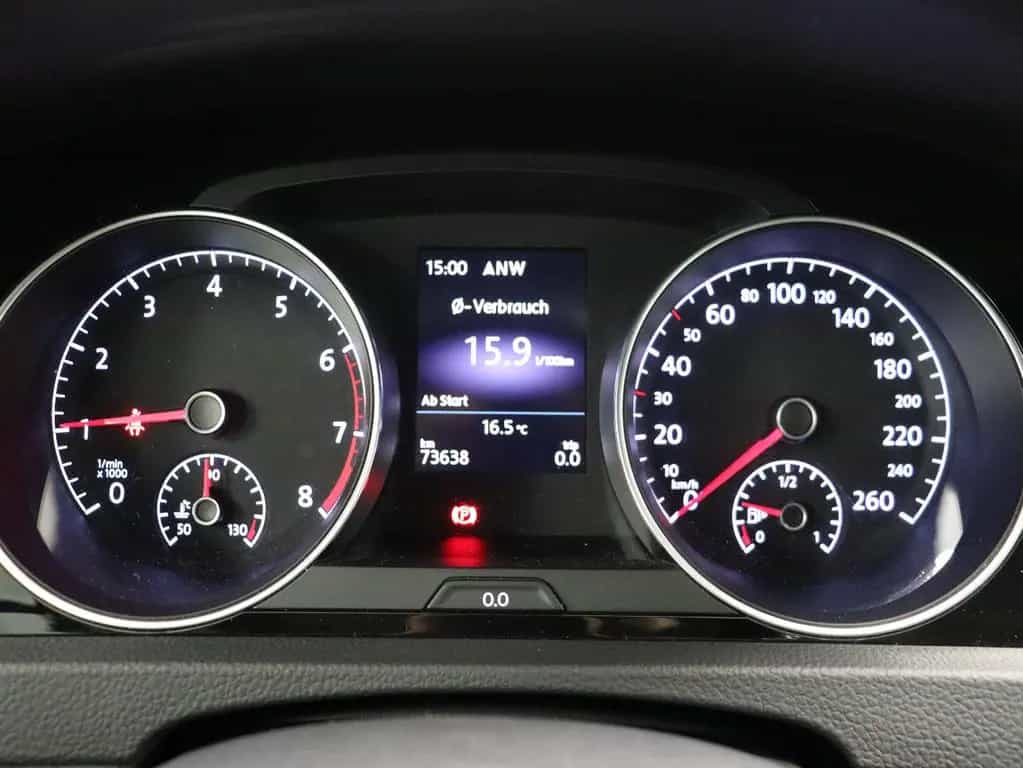 Volkswagen Golf VII 1.5 TSI Highline R-LINE Navi LED 17Zoll 01/2019-photo-10