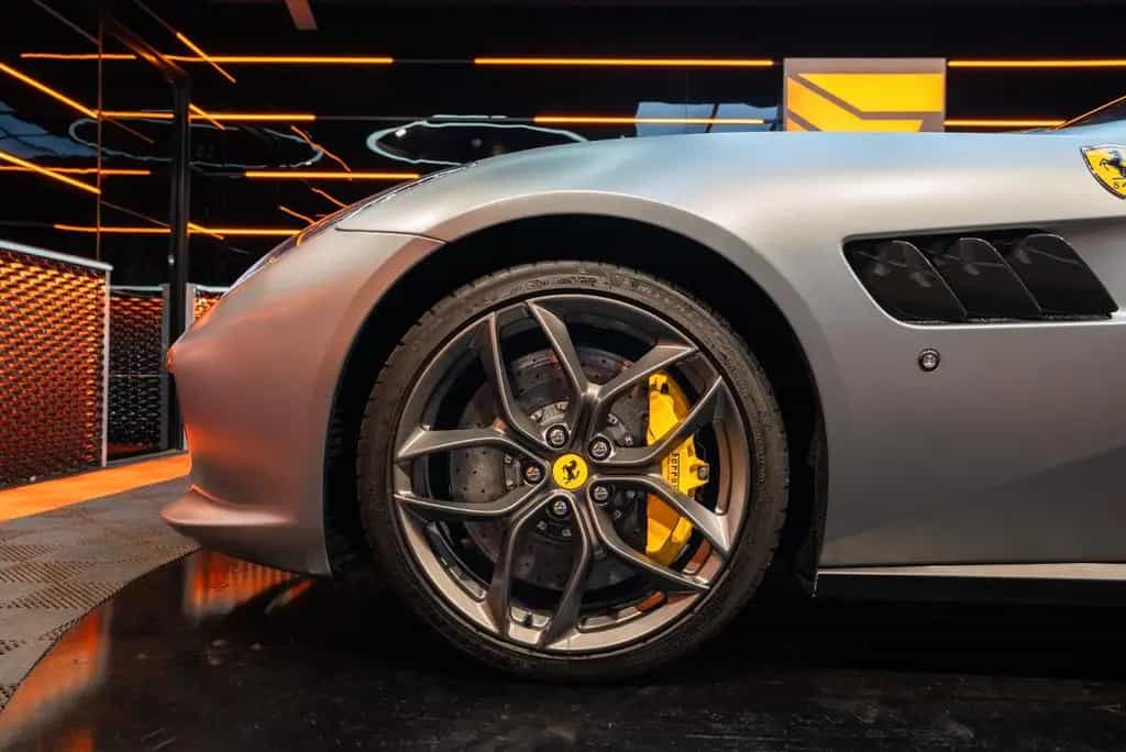 Ferrari GTC4Lusso T V8*Lift*Carbon LED*Sunroof*JBL 08/2017-photo-11