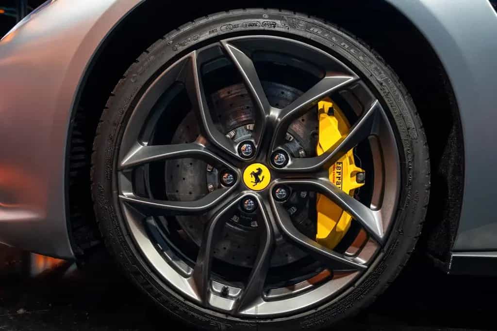 Ferrari GTC4Lusso T V8*Lift*Carbon LED*Sunroof*JBL 08/2017-photo-12
