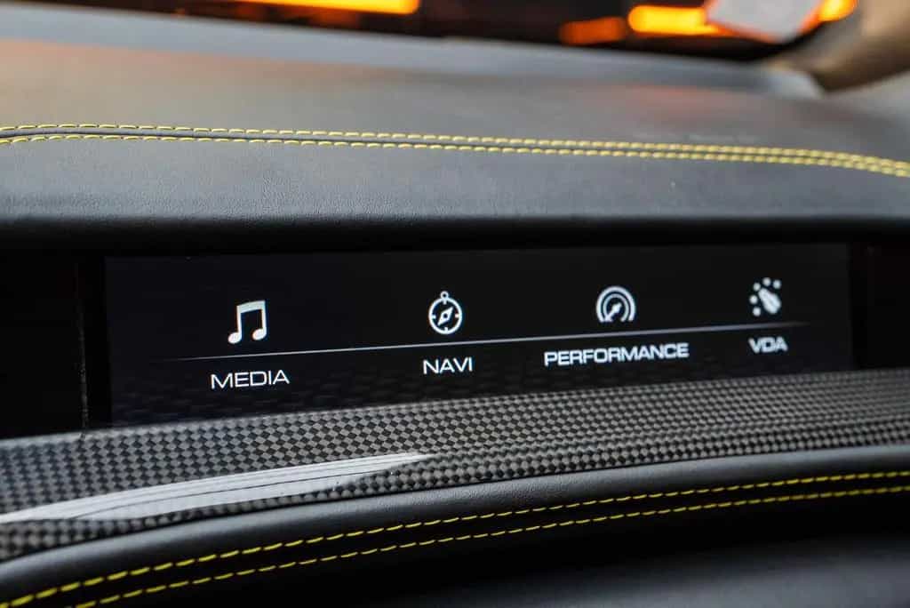 Ferrari GTC4Lusso T V8*Lift*Carbon LED*Sunroof*JBL 08/2017-photo-42
