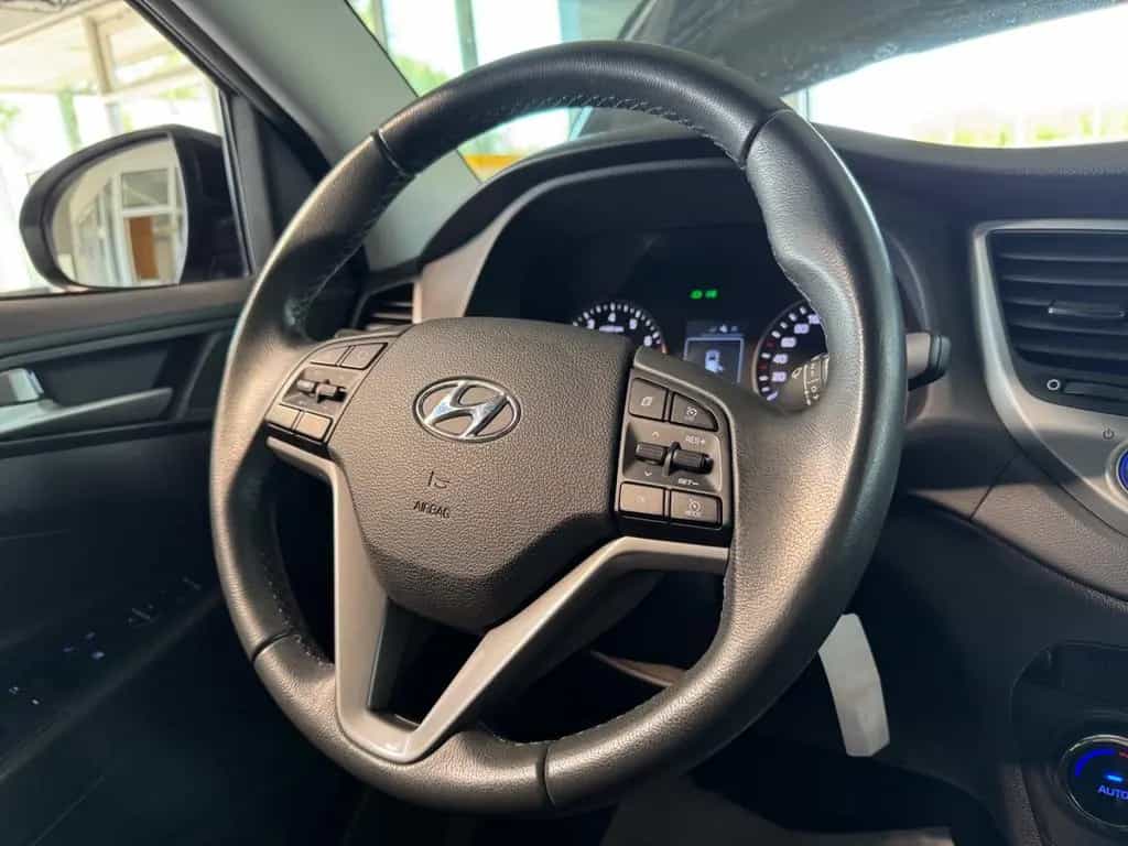 Hyundai TUCSON 1.6+TEMPOMAT+PDC*HU NEU* 10/2016-photo-25