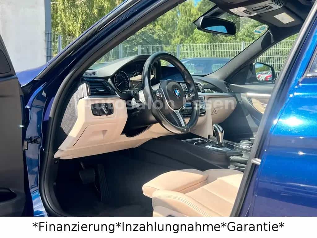 BMW 3 Series 330i *M Performance*Kamera*LED*20 Z*Hifi* 09/2017-photo-23