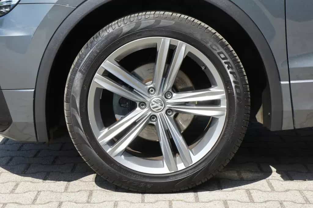 Volkswagen Tiguan 1.4 TSI ACT Comfortline *R-LINE*LED*NAVI* 06/2018-photo-10