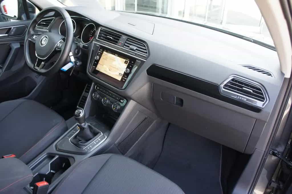 Volkswagen Tiguan 1.4 TSI ACT Comfortline *R-LINE*LED*NAVI* 06/2018-photo-22