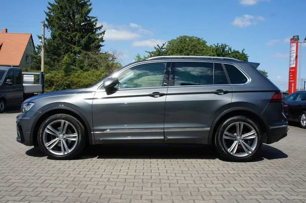Volkswagen Tiguan 1.4 TSI ACT Comfortline *R-LINE*LED*NAVI* 06/2018-photo-4
