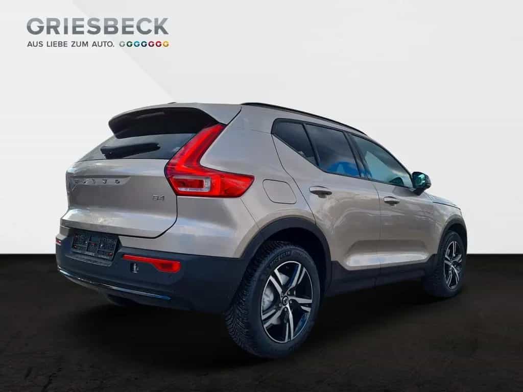 Volvo XC40 Plus Dark FLA SpurH el.Heck KeyLess LMF 04/2024-photo-5