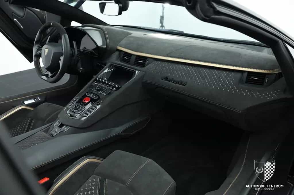 Lamborghini Aventador Ultimae Roadster 1 of 250/FullCarbon 06/2022-photo-15