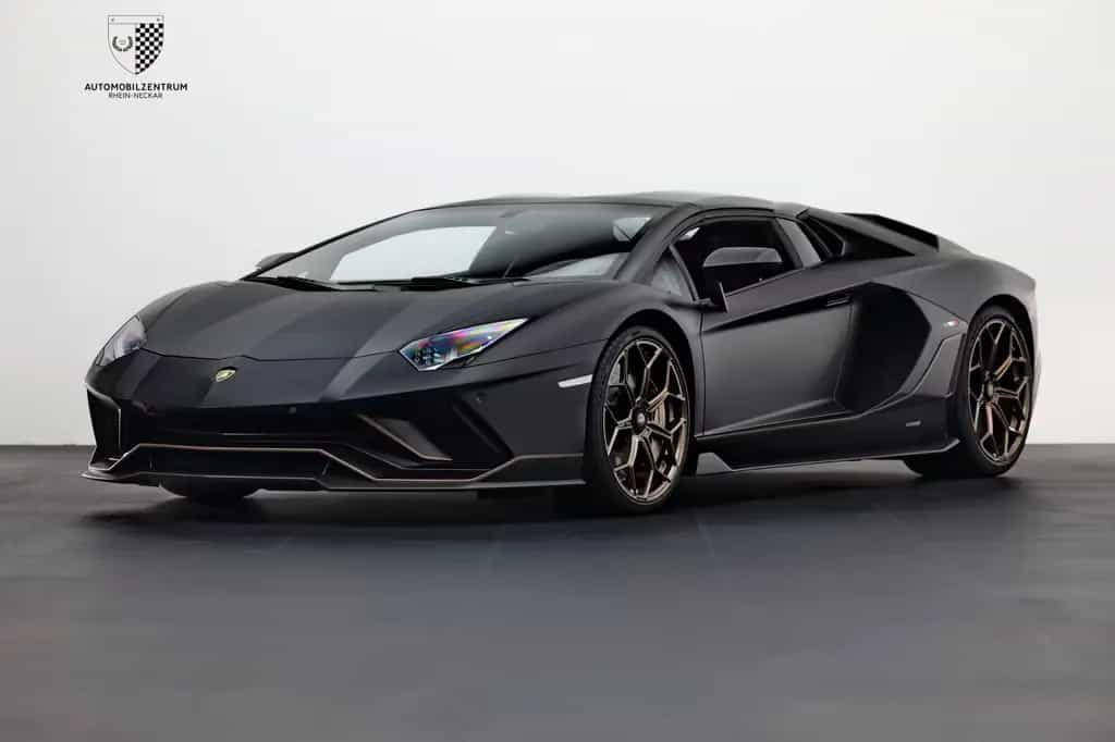 Lamborghini Aventador Ultimae Roadster 1 of 250/FullCarbon 06/2022-photo-2
