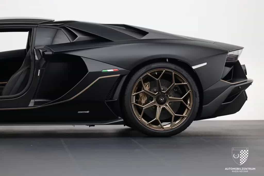 Lamborghini Aventador Ultimae Roadster 1 of 250/FullCarbon 06/2022-photo-34
