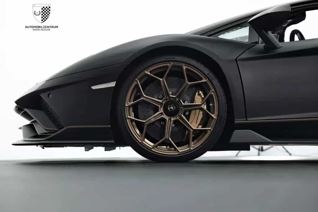 Lamborghini Aventador Ultimae Roadster 1 of 250/FullCarbon 06/2022-photo-35