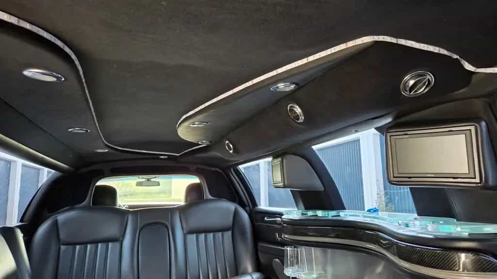 Lincoln Town Car 4.6 Stretchlimousine 8,00m TÜV 12/2026 07/2006-photo-13