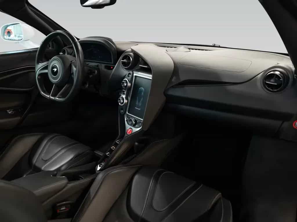 McLaren 720S Coupé | Glacier White | Memory Seats 01/2019-photo-16