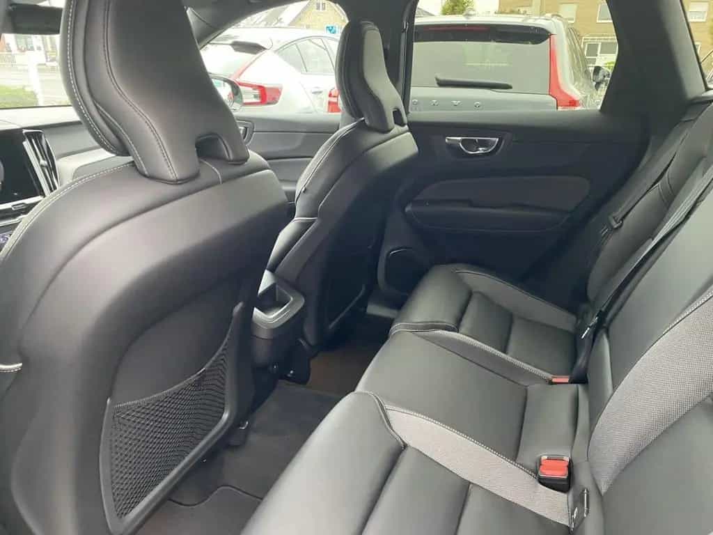 Volvo XC60 Plus Dark B4 Mild Hybrid Panorama. ACC BLIS 12/2022-photo-12