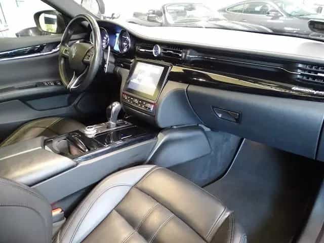 Maserati Quattroporte 3.0 V6 Facelift Navi Leder Cam1Hand 05/2018-photo-12
