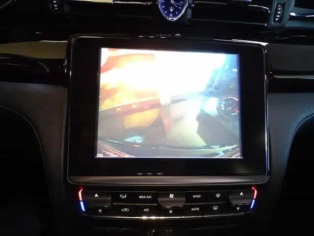 Maserati Quattroporte 3.0 V6 Facelift Navi Leder Cam1Hand 05/2018-photo-18