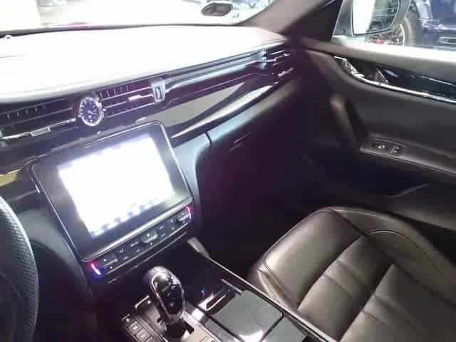 Maserati Quattroporte 3.0 V6 Facelift Navi Leder Cam1Hand 05/2018-photo-25