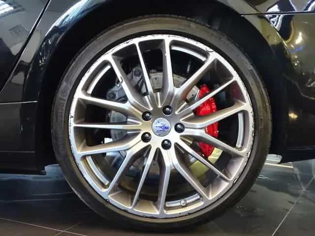 Maserati Quattroporte 3.0 V6 Facelift Navi Leder Cam1Hand 05/2018-photo-27