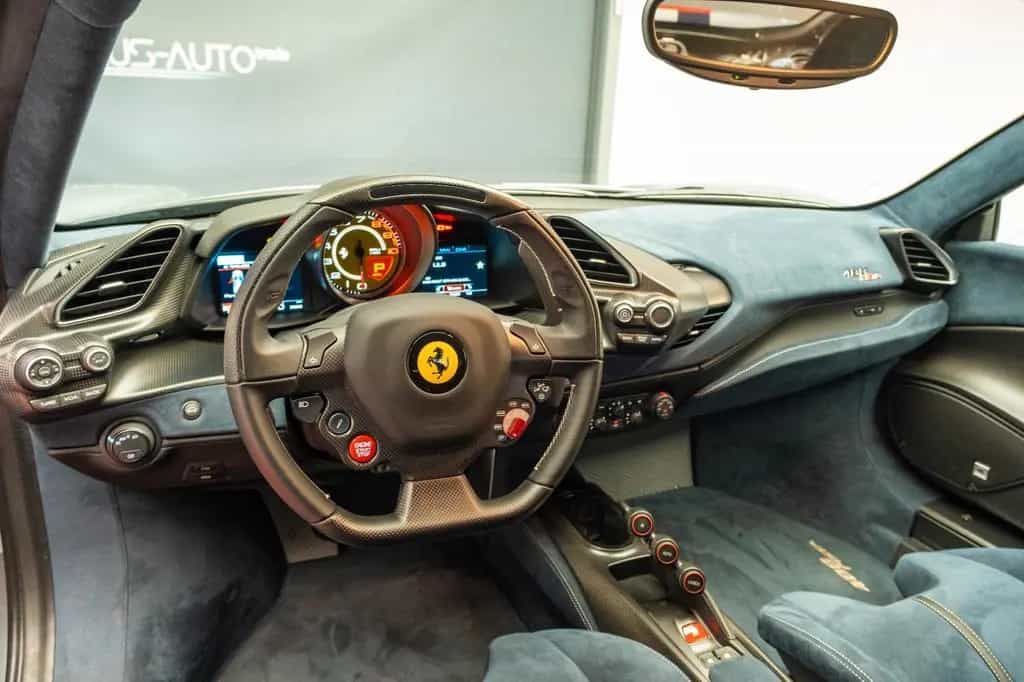 Ferrari 488 Pista GTB Lift Full carbon F/R cameras JBL 03/2020-photo-21