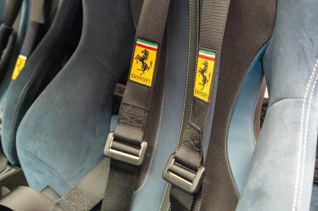 Ferrari 488 Pista GTB Lift Full carbon F/R cameras JBL 03/2020-photo-23