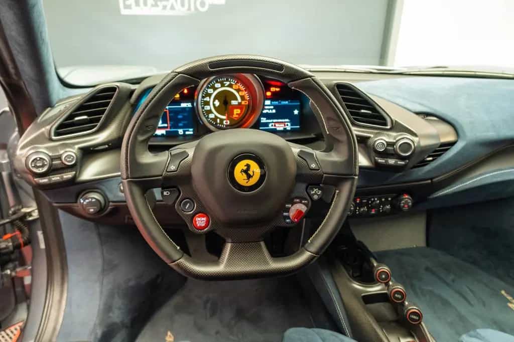 Ferrari 488 Pista GTB Lift Full carbon F/R cameras JBL 03/2020-photo-26