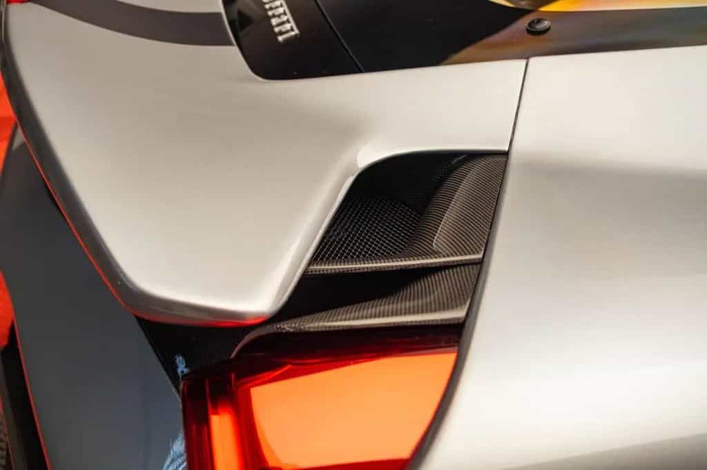 Ferrari 488 Pista GTB Lift Full carbon F/R cameras JBL 03/2020-photo-27
