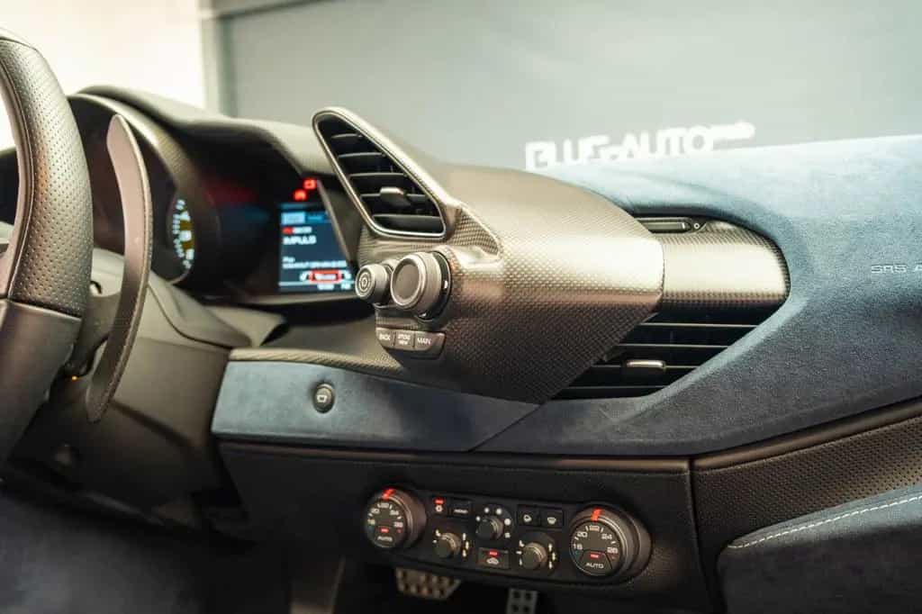 Ferrari 488 Pista GTB Lift Full carbon F/R cameras JBL 03/2020-photo-35