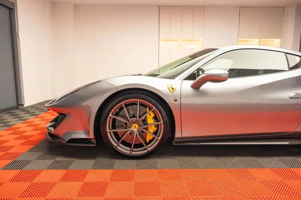 Ferrari 488 Pista GTB Lift Full carbon F/R cameras JBL 03/2020-photo-6