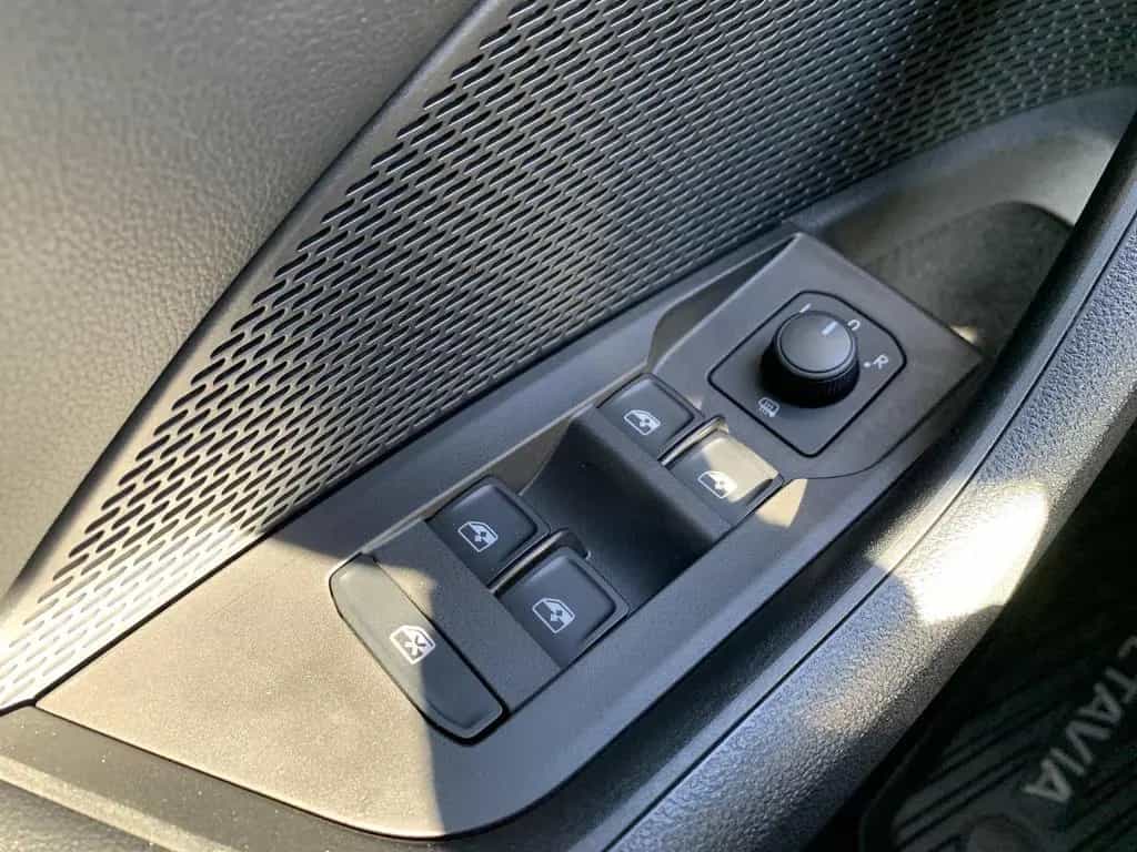 Skoda Octavia 1.5TSI Amb Winterpaket+digit.Display+PDC 05/2023-photo-23