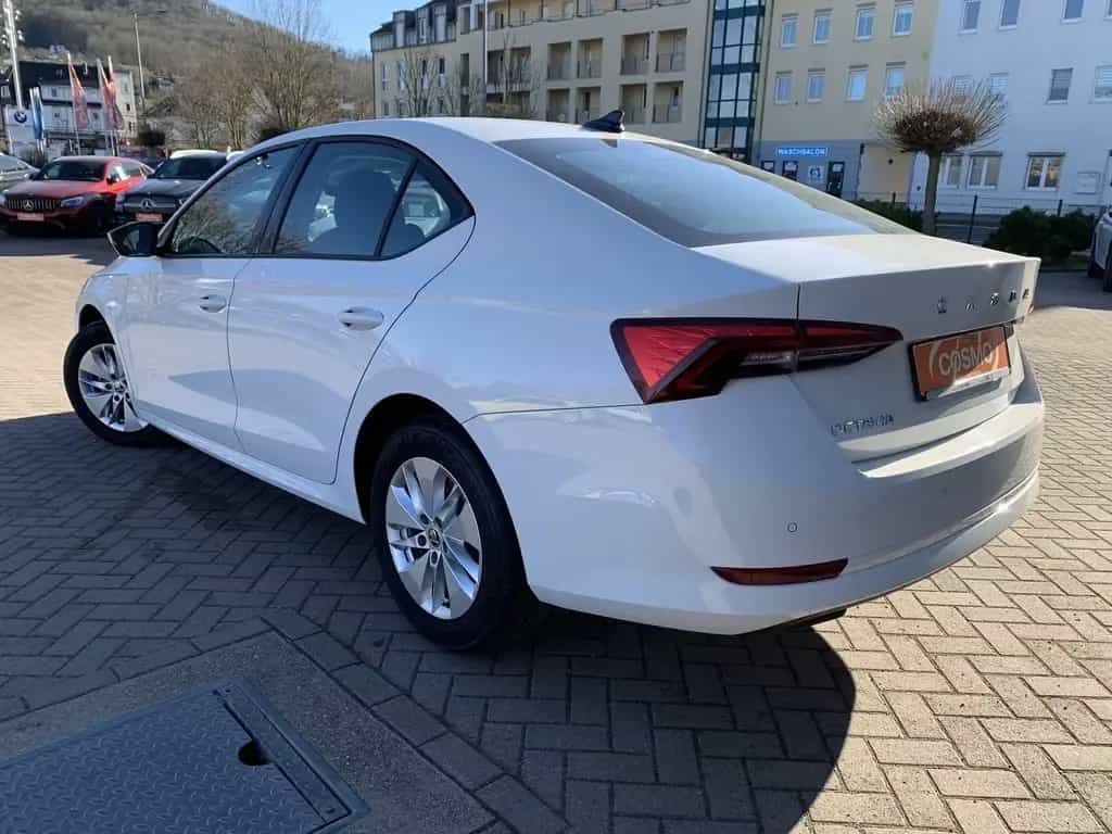 Skoda Octavia 1.5TSI Amb Winterpaket+digit.Display+PDC 05/2023-photo-6