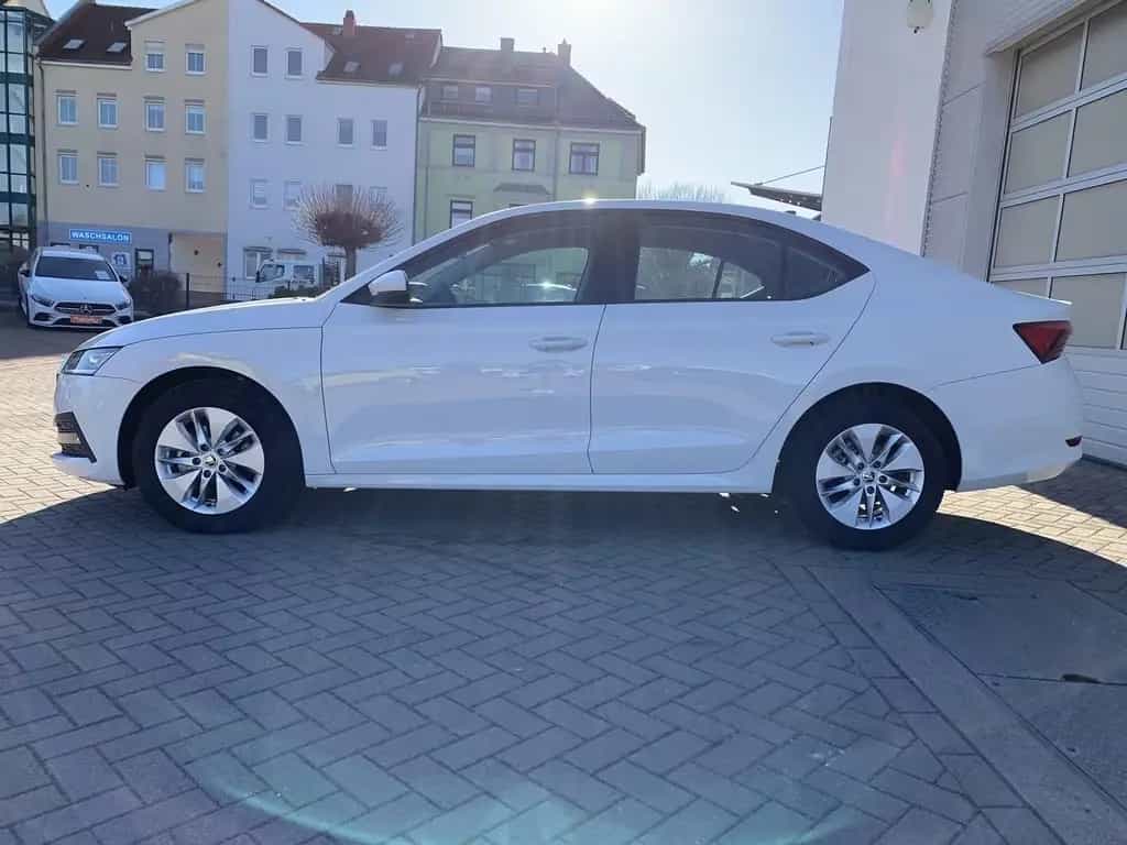 Skoda Octavia 1.5TSI Amb Winterpaket+digit.Display+PDC 05/2023-photo-7