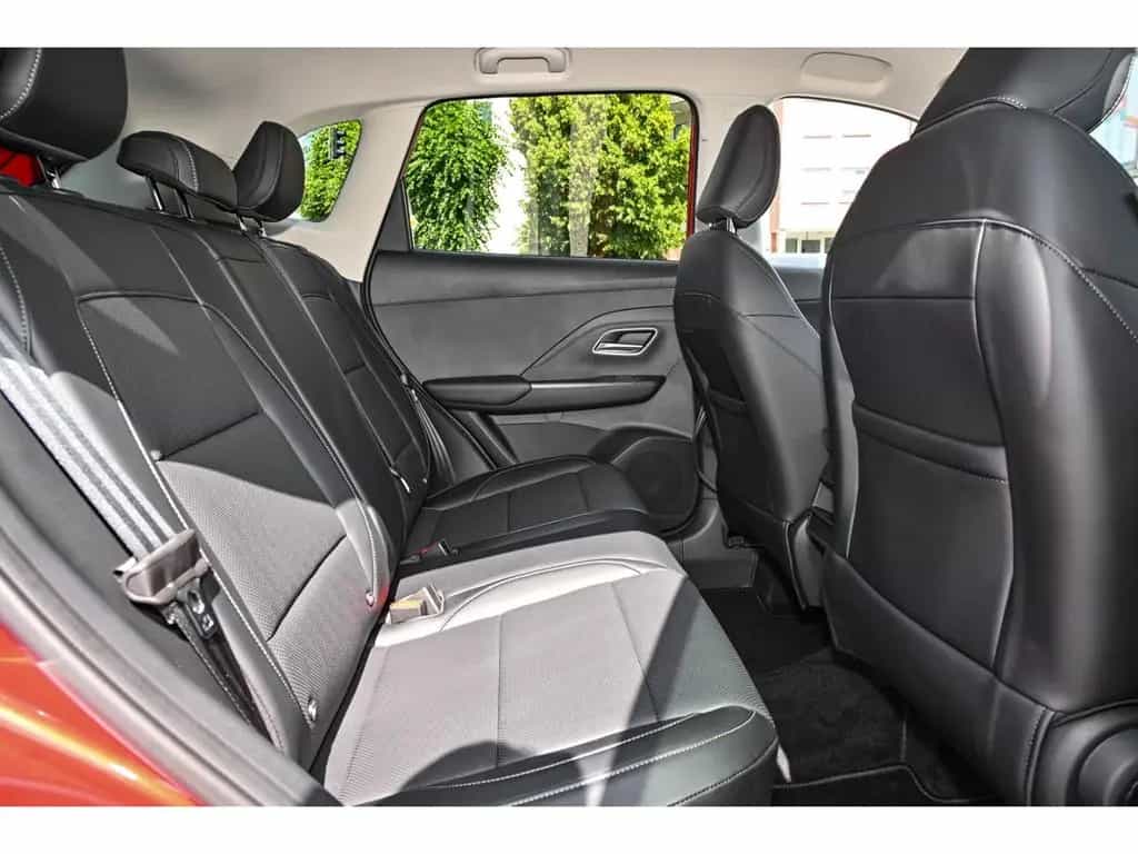 MG ZS 1.5 Comfort+ALLWETTER+Navi Digitales Cockpit 06/2025-photo-10