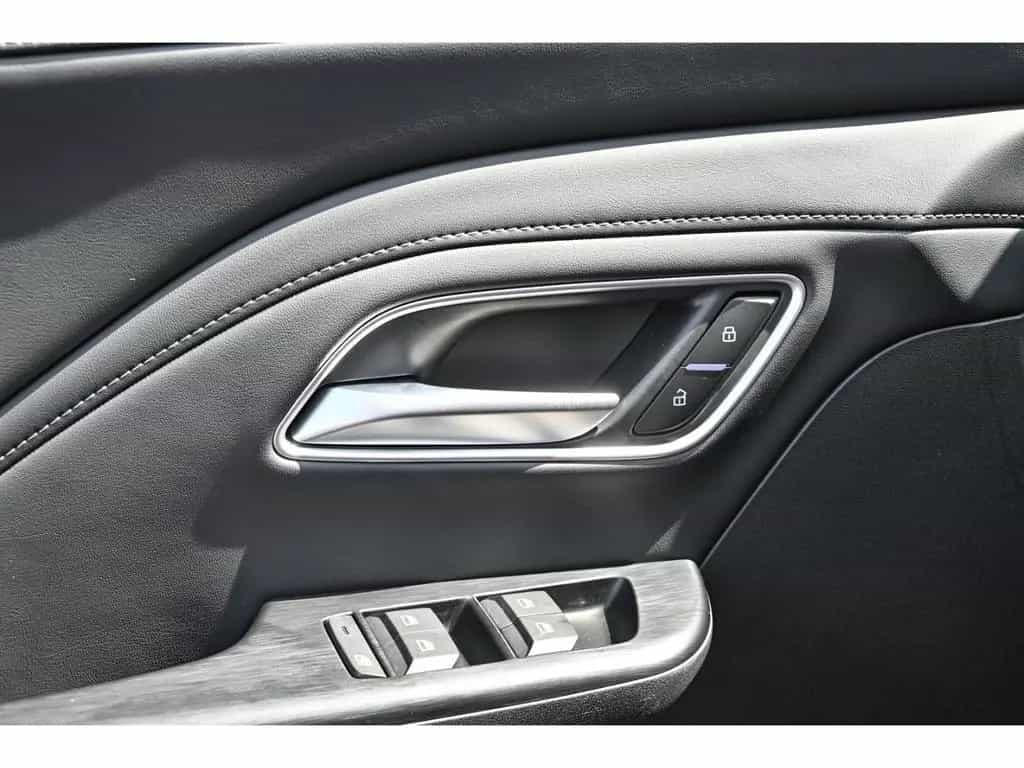 MG ZS 1.5 Comfort+ALLWETTER+Navi Digitales Cockpit 06/2025-photo-14