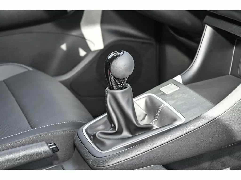 MG ZS 1.5 Comfort+ALLWETTER+Navi Digitales Cockpit 06/2025-photo-9
