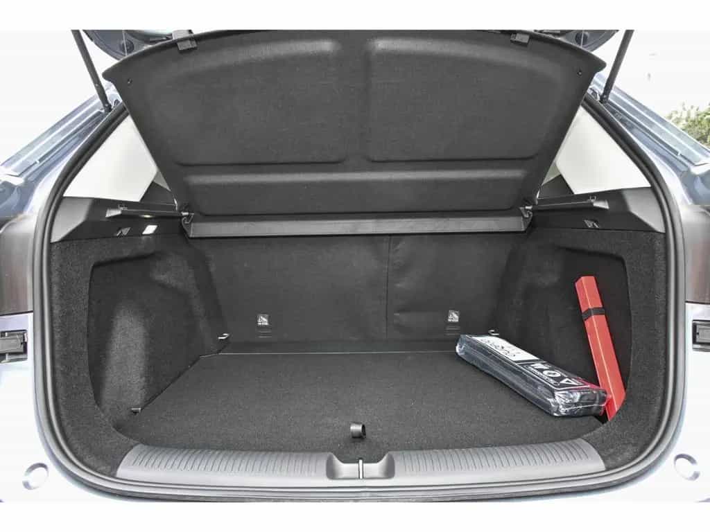 MG ZS 1.5 Comfort+ALLWETTER+Navi Digitales Cockpit 05/2025-photo-5