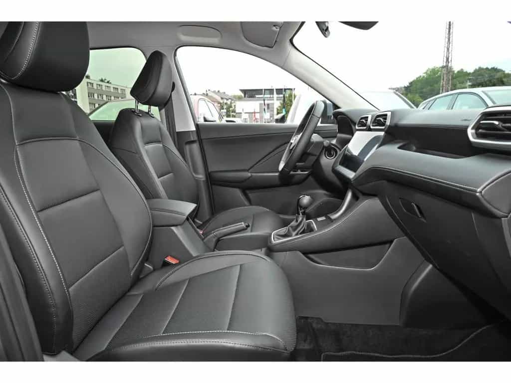 MG ZS 1.5 Comfort+ALLWETTER+Navi Digitales Cockpit 05/2025-photo-6