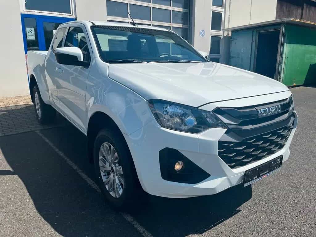 Isuzu D-Max Space Cab LS AT neues Modell +SOFORT+ null-photo-1