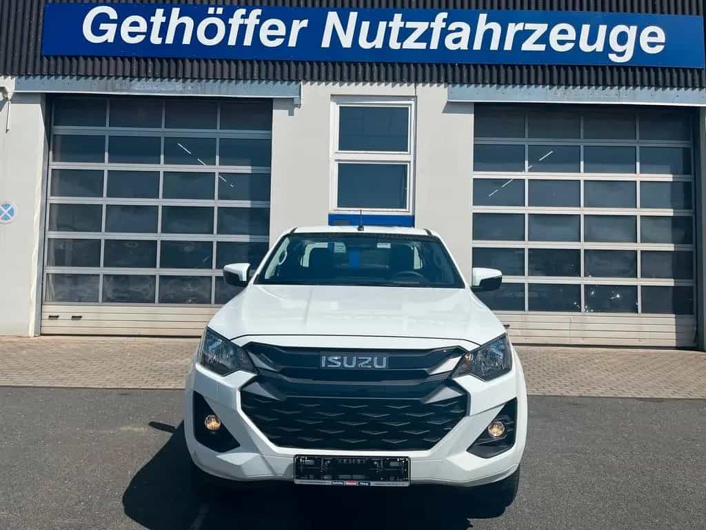 Isuzu D-Max Space Cab LS AT neues Modell +SOFORT+ null-photo-3