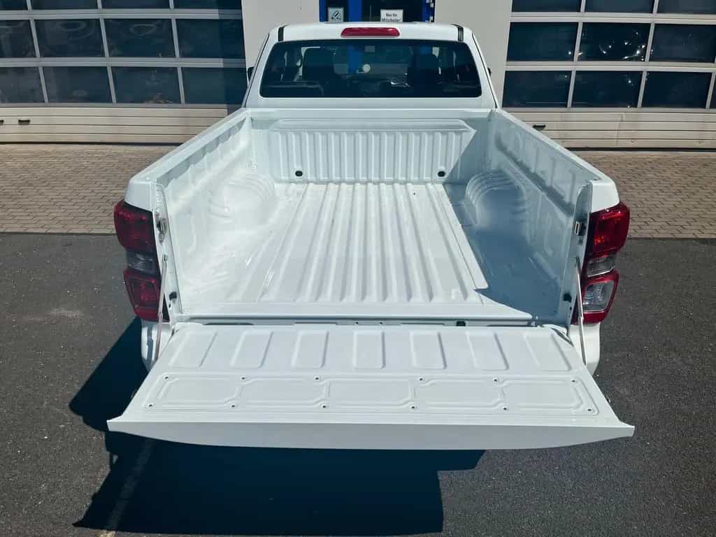 Isuzu D-Max Space Cab LS AT neues Modell +SOFORT+ null-photo-8