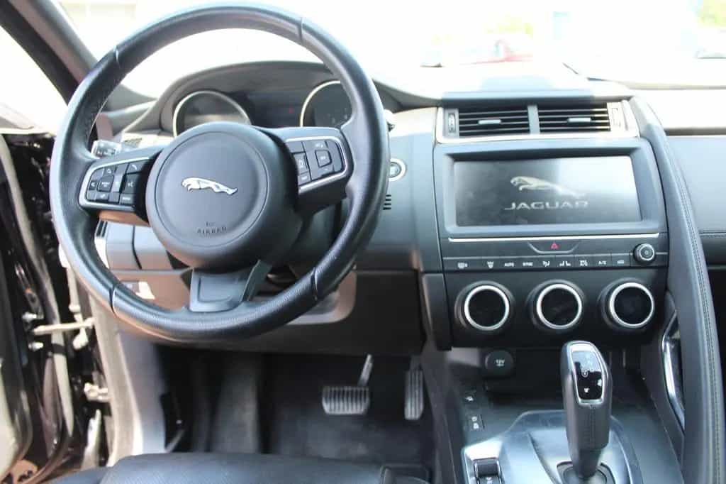 Jaguar E-Pace S AWD NAVI*AHK*HEAD-UP*LED*KAMERA*MERDIAN 06/2019-photo-10
