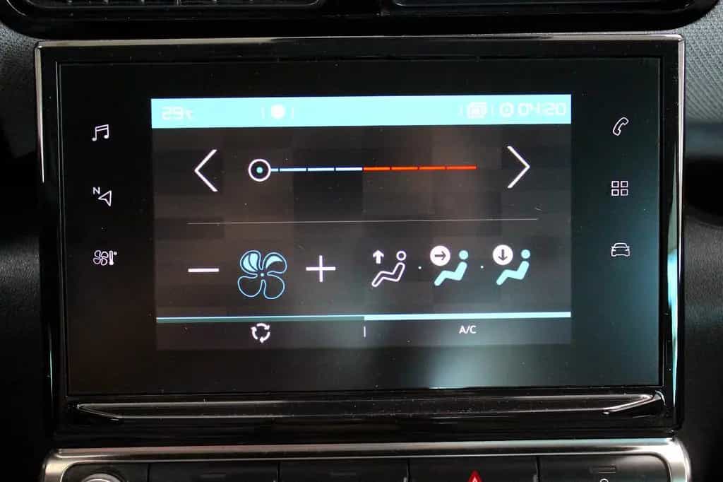 Citroën C3 Aircross PureTech 110 *HEAD-UP*NAVI*LED*PDC* 05/2020-photo-21