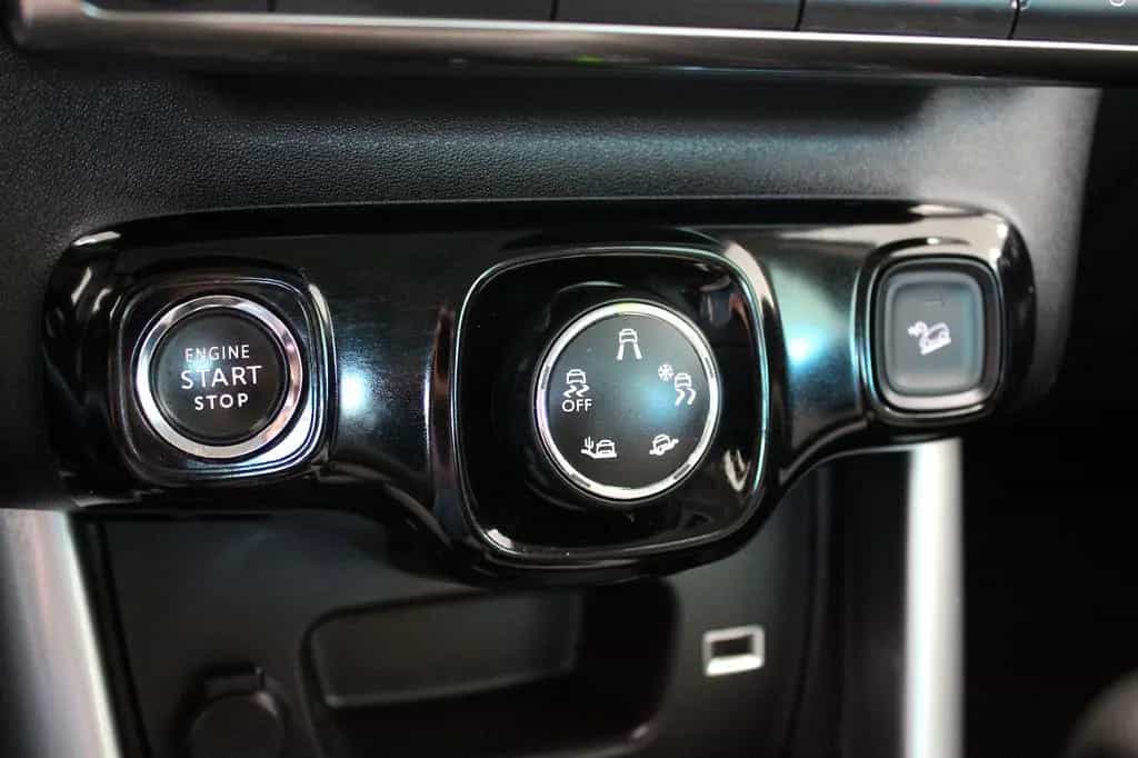 Citroën C3 Aircross PureTech 110 *HEAD-UP*NAVI*LED*PDC* 05/2020-photo-23