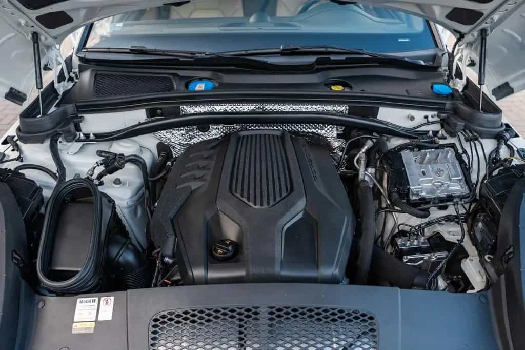 Porsche Macan S PANO/SOURROUND VIEW/LED/ACC/ VOLL 04/2022-photo-16