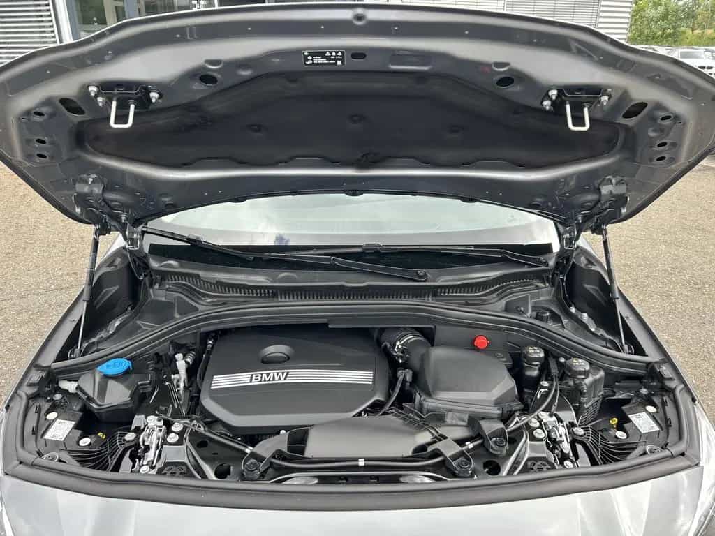 BMW 220 Active Tourer 220i Active Tourer DAB LED RFK Parkassistent 05/2023-photo-39