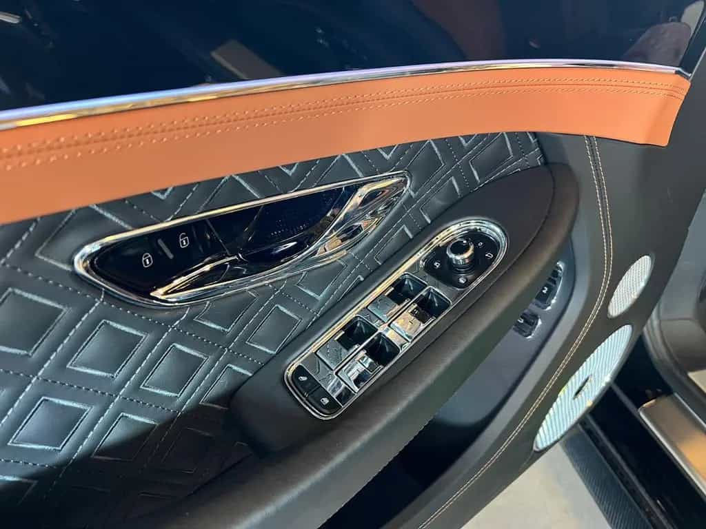 Bentley Continental GTC -V8-CARBON-ACC-HEAD UP-APPLE CAR- 11/2021-photo-22