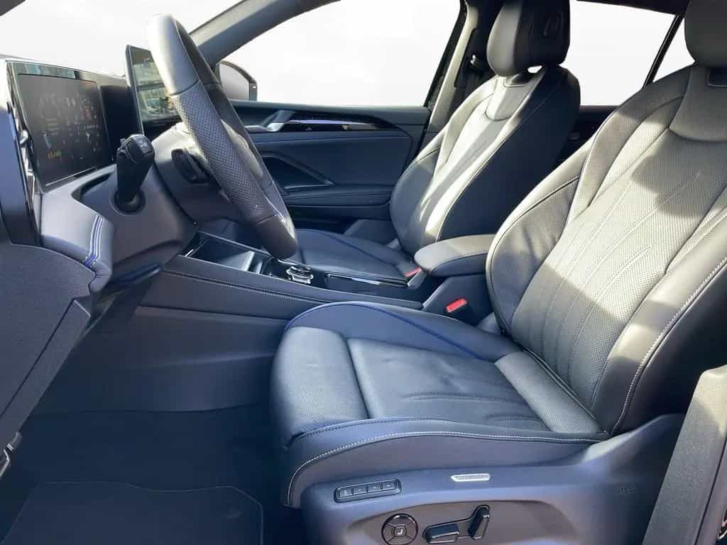 Volkswagen Tiguan R-Line 2,0 TSI 4MOTION (265 PS) DSG | IQ. null-photo-5