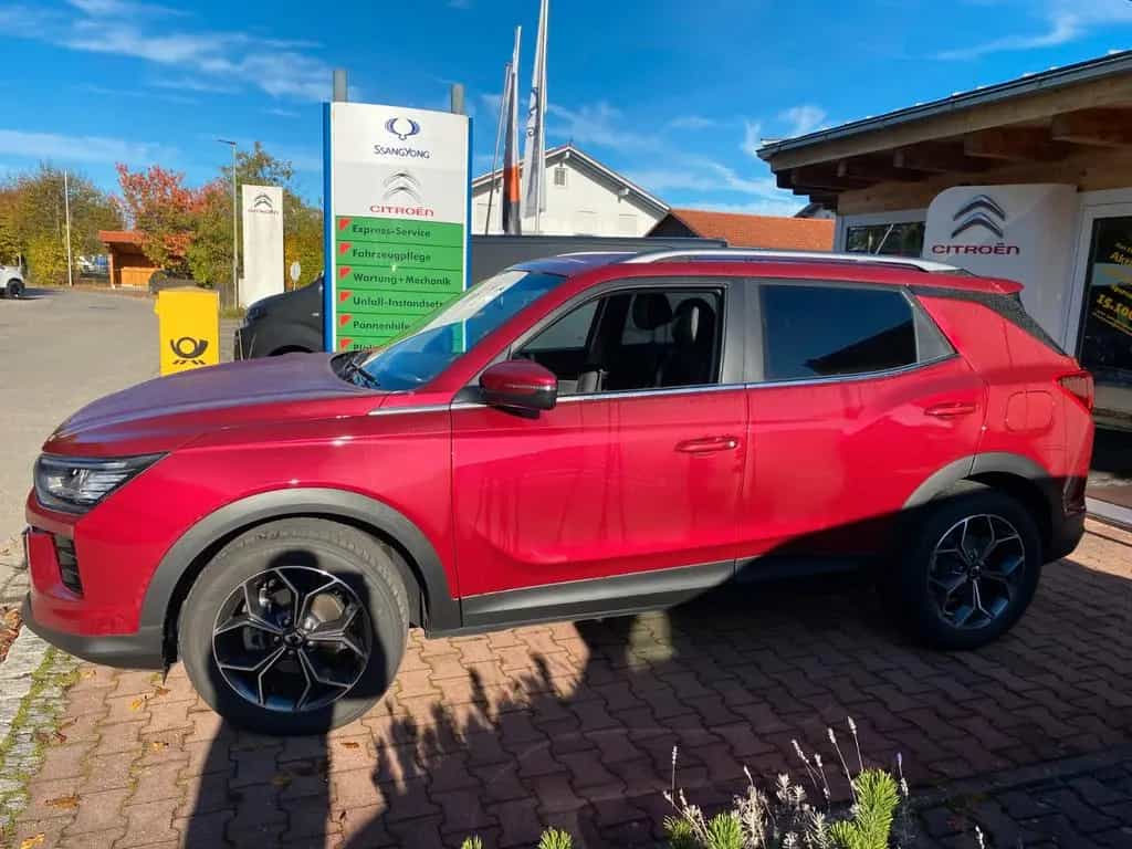 Ssangyong Korando 1.5P 6AT Quartz *SHZ*Navi*ACC* 09/2023-photo-1