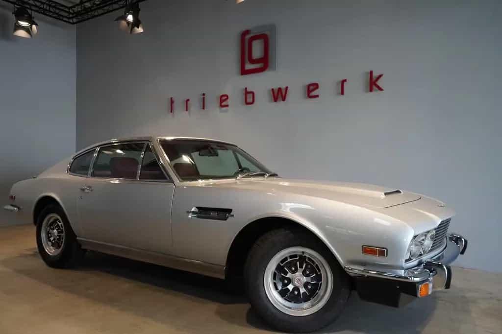 Aston Martin DBS V8 5.3 L Auto - Lefthand drive *Zustand 2* 01/1971-photo-1