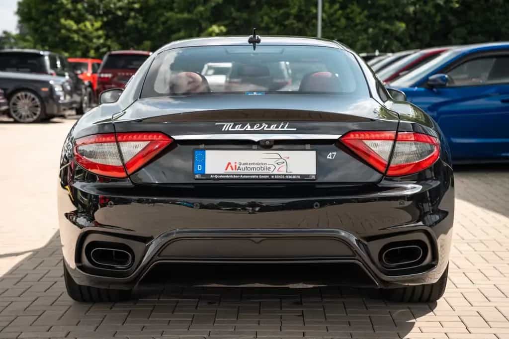 Maserati Granturismo 4.7 V8 Sport Automatik BOSE PDC NAVI 06/2018-photo-14