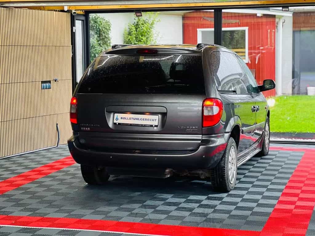 Chrysler Voyager Behindertengerecht-Aktivfahrer 01/2006-photo-26